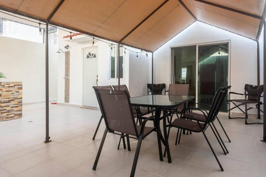 Casa Monik, A Dos Pasos De La Playa Villa Cancún Kültér fotó